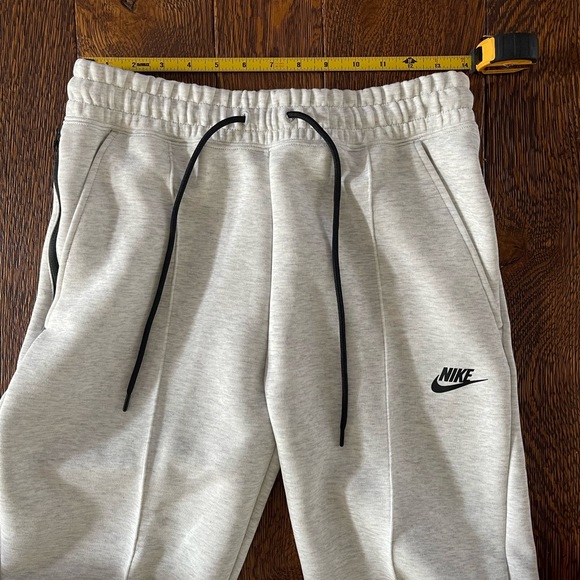 Nike fleece sweatpamts - Picture 7 of 8